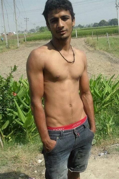 Indian Gay Porn Pics and Galleries